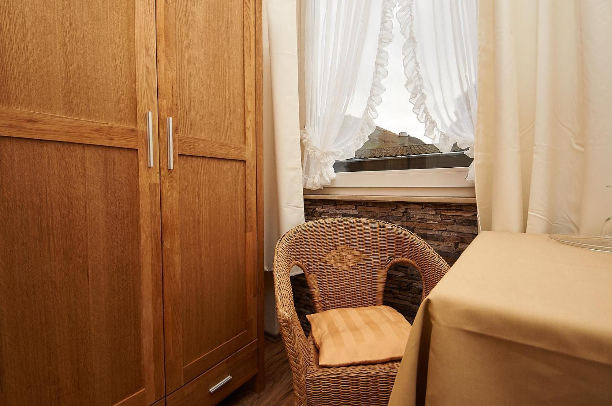 Vegan Hotel Und Restaurants Nicolay 1881 Zeltingen-Rachtig Exterior foto